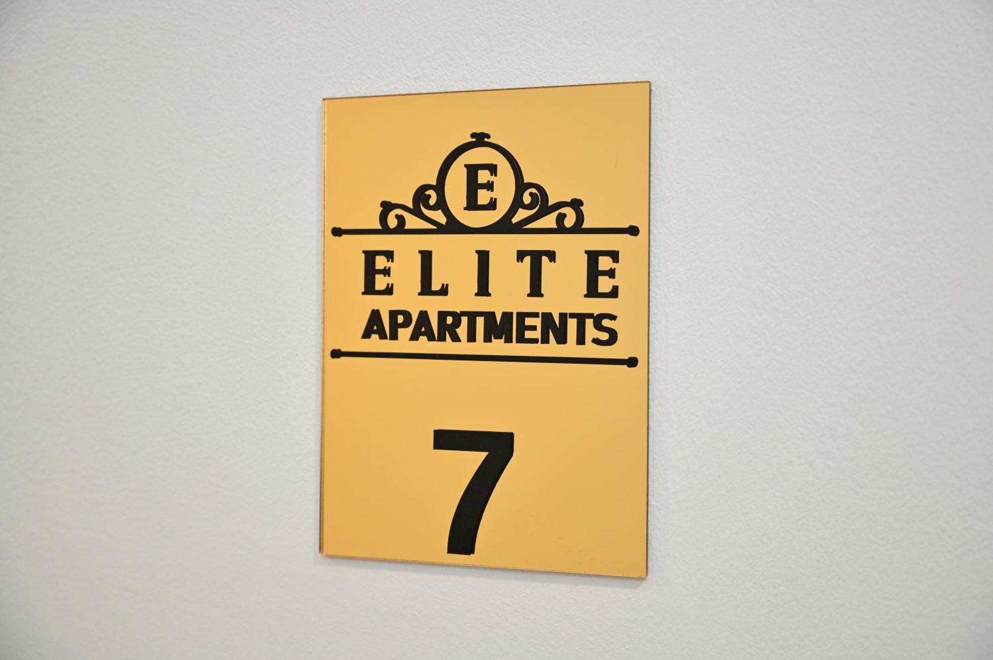 Elite Apartments Durres Bagian luar foto