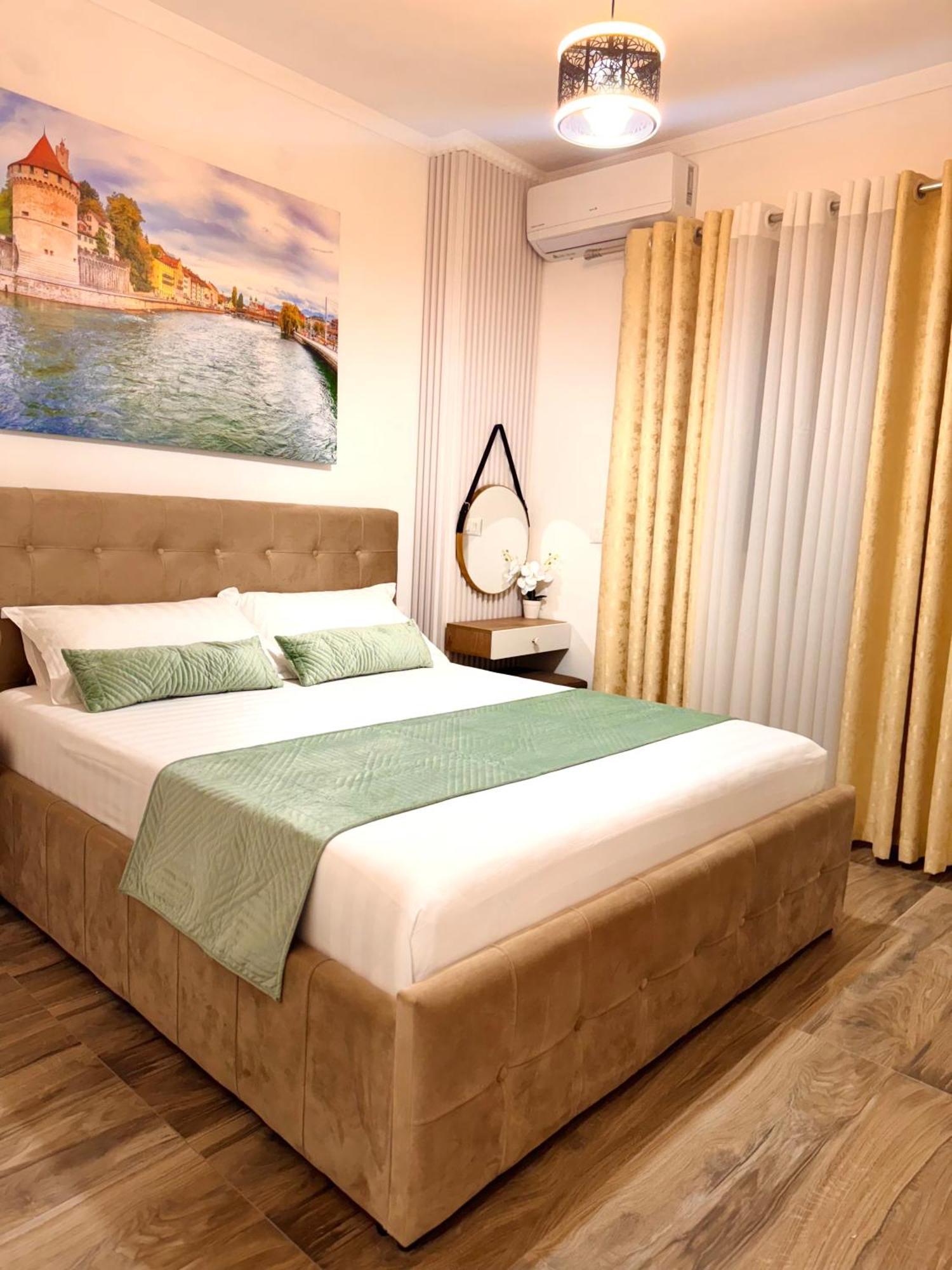 Elite Apartments Durres Bagian luar foto