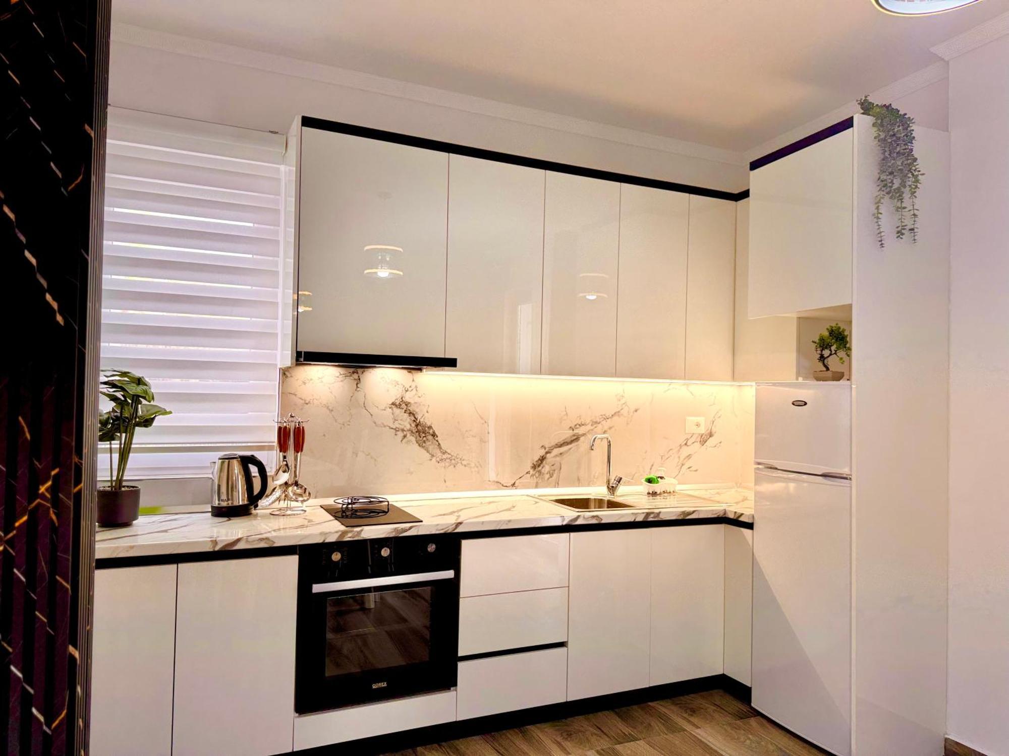 Elite Apartments Durres Bagian luar foto