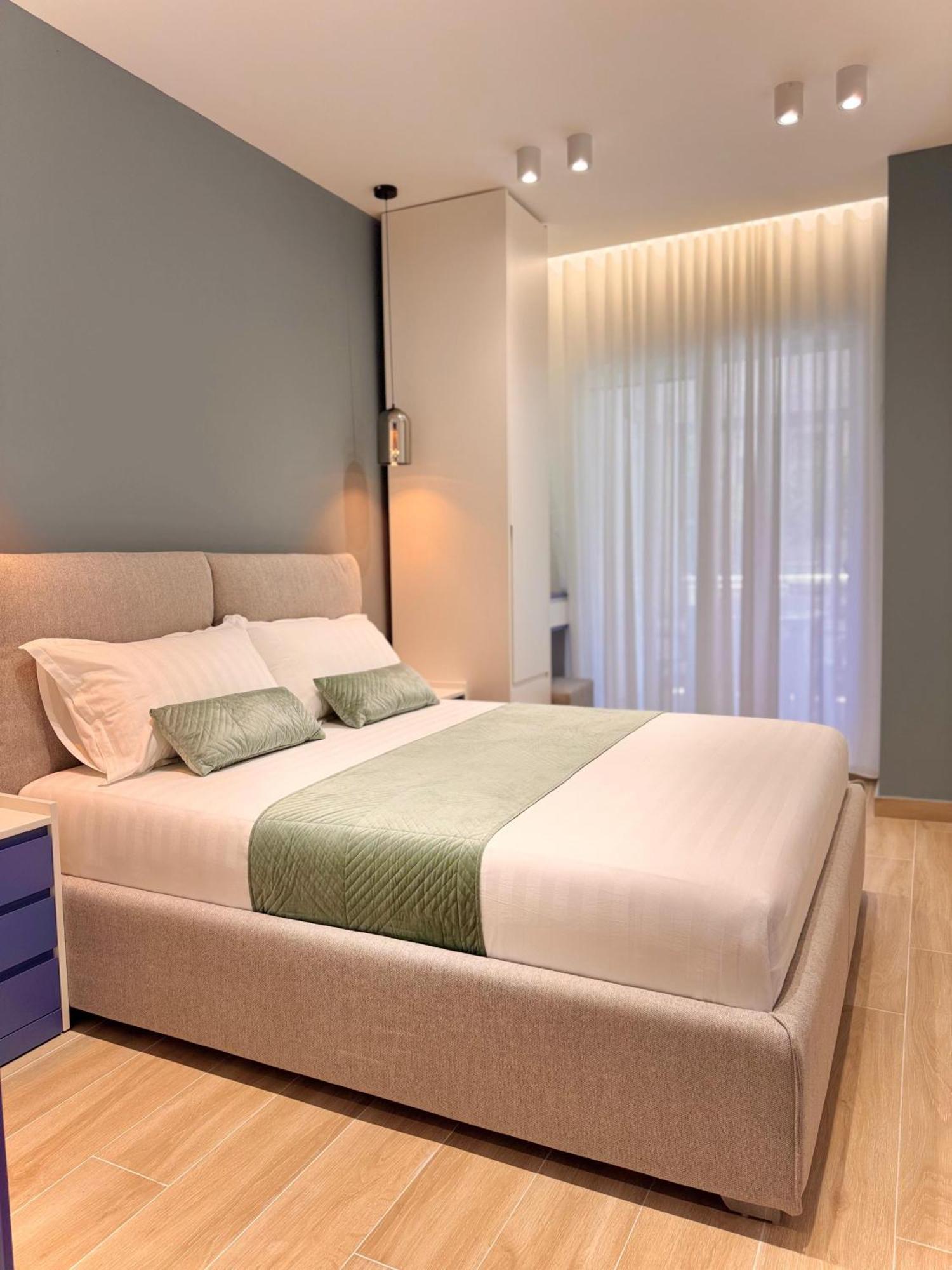 Elite Apartments Durres Bagian luar foto